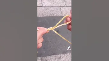 اسواره بالصوف سهله تسوينها لك ولصديقتك 