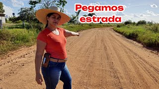 PEGAMOS ESTRADA PARA IR PARA O SÍTIO DO MEUS PAIS..