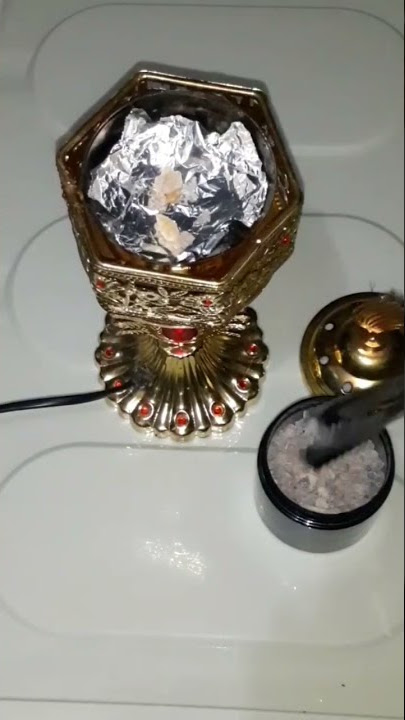 Bakar kemeyan arab @ luban untuk aromaterapi & menghilangkan bau yang tidak enak.