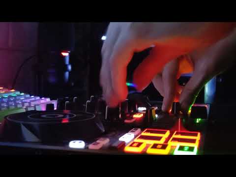 PARTY MIX (SE RECOMIENDA AUDIFONOS)