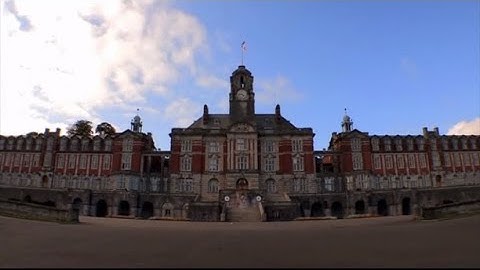 Britannia Royal Naval College - Officers and Gentlemen Episode 1