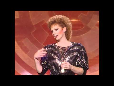 ACMA 1987 Top Video of the Year "Whoever's in New England" by Reba McEntire