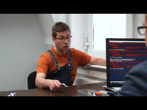 Wideo: Jak Zrobić Programistę