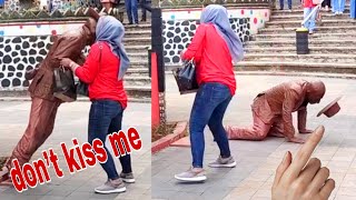 #cowboy_prank ,She kiss me because she thought it was a statue