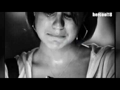 چیه دلم گرفتی داری واسه چی گریه میکنی