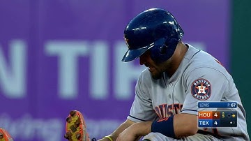 HOU@TEX: Altuve appears shaken up after his slide