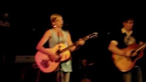 Laurell opening for Andrew Allen @ EP Release Party in May 2009