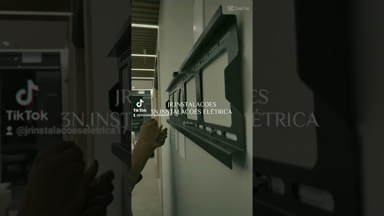 instalação de tv 65 polegadas