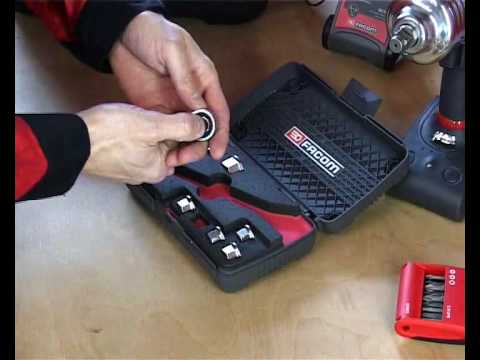 Demonstration Du Coffret De Cles A Cliquet 11 En 1 Youtube