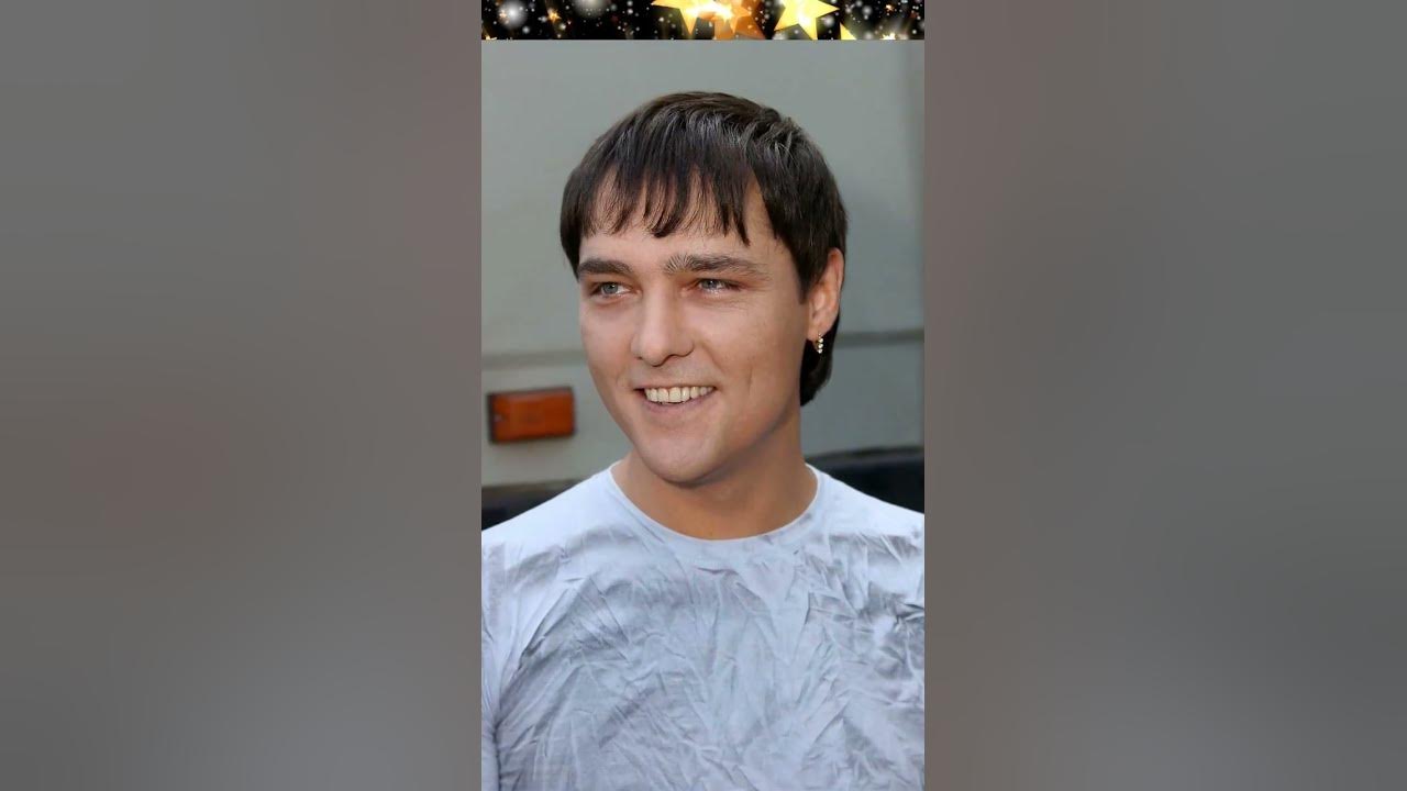 Группа корни 2022. Алексей игнатов певец. Участники ласкового мая. Участник судьбы. Федор дунаевский актер.