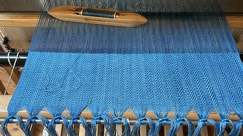 Weaving Blooper 4 - fixing skipped edge thread and reed error