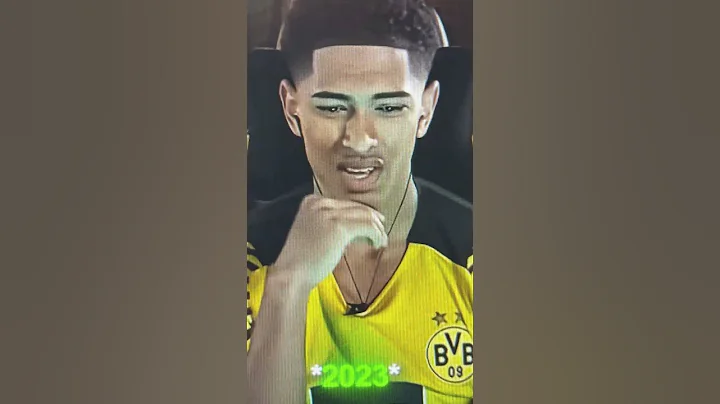 Ronaldo Turns Bellingham Into His Fan