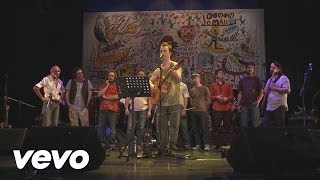 Miniatura de vídeo de "Kevin Johansen - Fin de Fiesta (Videoclip)"