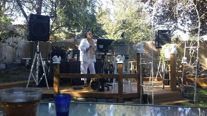 Janice Sings Jack and Diane" @ Eric's Annual Yard ...