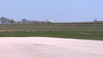 SAFE™ Technology in Action: E-flite® Apprentice® S 15e