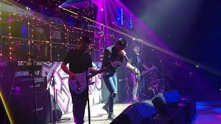 AH KROBEY-អាក្របី by Mustache Band @DOS Club chords