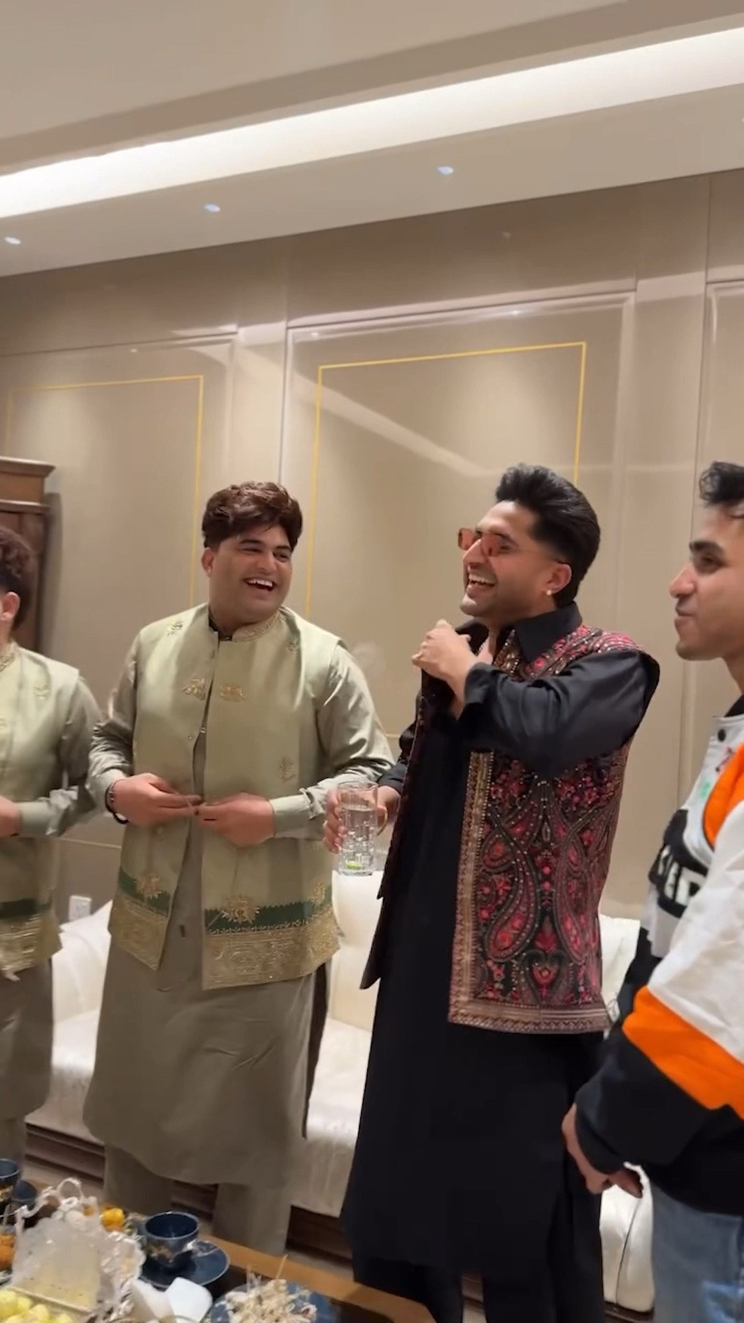 Ali Brothers x Jassie Gill - Without You (Live) | Mahira Sharma #youtubeshorts #ytshortsindia