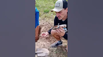 Раскопки / узнал кого держали на цепи