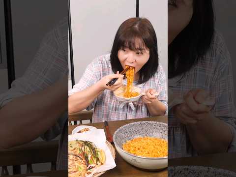 오늘 야식은 까르보 불닭볶음면에 파김치, 오징어파전 어때유?🤭 #mukbang