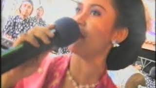 Download lagu Permohonan Sangga Buana Ririt Rengganis Permohonan Sangga Buana Ririt Rengganis