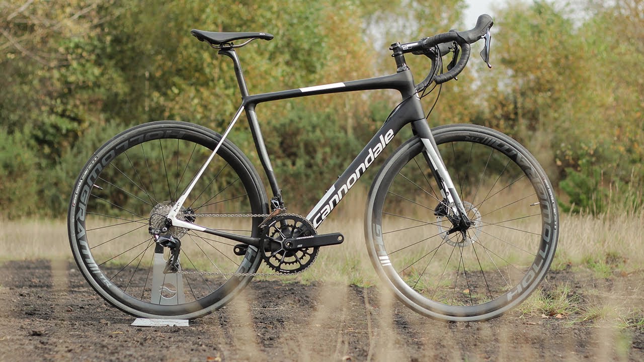 cannondale carbon fibre road bike