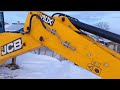 Этот шприц для смазки дали с новым JCB