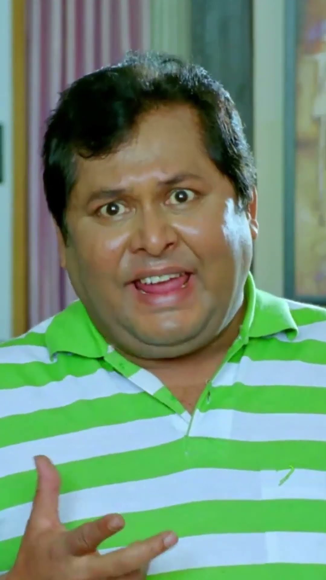 মদন try করবে সিটি বাজাবে #awara #kharajmukherjee #bengalishorts #bengalimoviescene