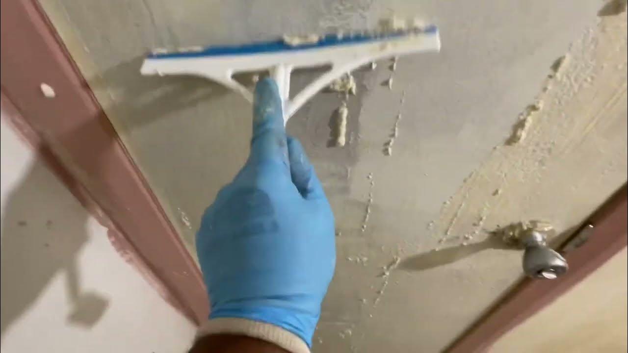 The Best Way to Remove Wallpaper Glue 