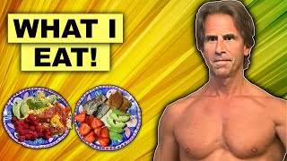 What I Eat In a Day To Stay Lean and Fit!