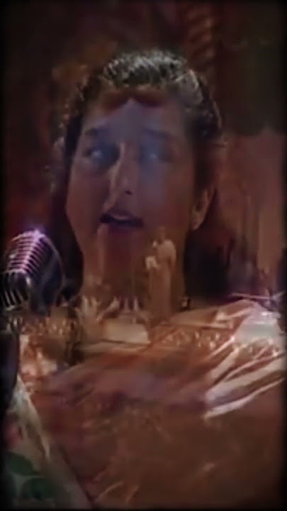 anuradha paudwal live performance #shorts #anuradhapaudwal #bollywoodsongs #90s