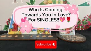 🔮Who Is Coming Towards You In Love?🔮 FOR SINGLES!💖🌹 #random #tarot #tarotreading #lovereading