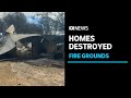 Grampians community loses 25 houses in fire grounds | ABC News