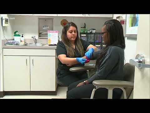 Video: 3 spôsoby, ako vykonať test na rezervu vaječníkov