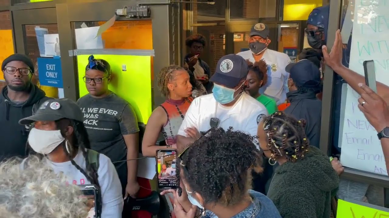 Sit-In Over Howard University Students “Unlivable” Housing Conditions [VIDEO]