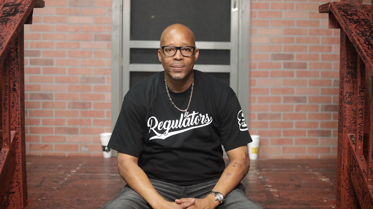 Warren G Introducing Snoop Dogg To Dr. Dre, Bumping Heads w/ Suge