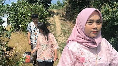Pakai Baju Baru untuk Acara Makan Keluarga / di traktir Pengantin Baru China