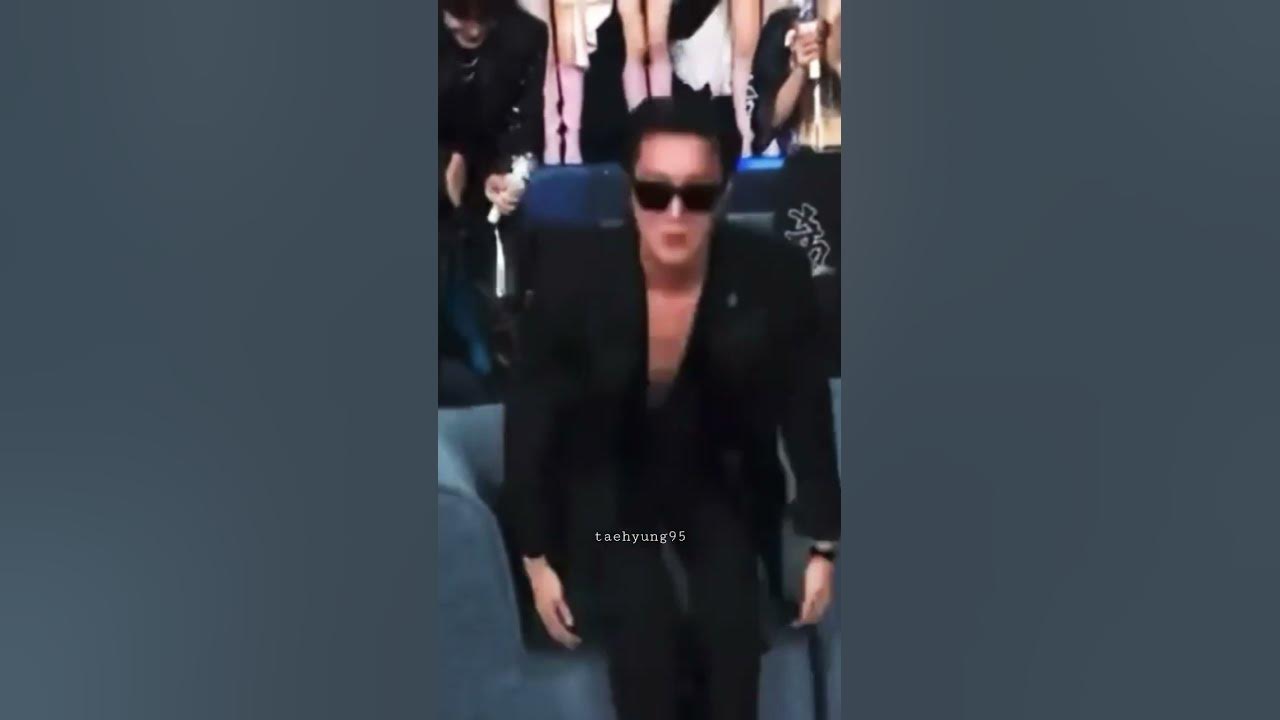 the-most-popular-male-artist-jhopeeeeee-you-deserve-it-jhope