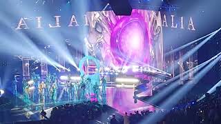 Live: Thalia - Te Va a Doler - LAMA Las Vegas