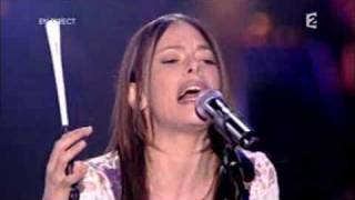 Video thumbnail of "Emily Loizeau "Pays sauvage" - Live aux Victoires de la musique 2010"