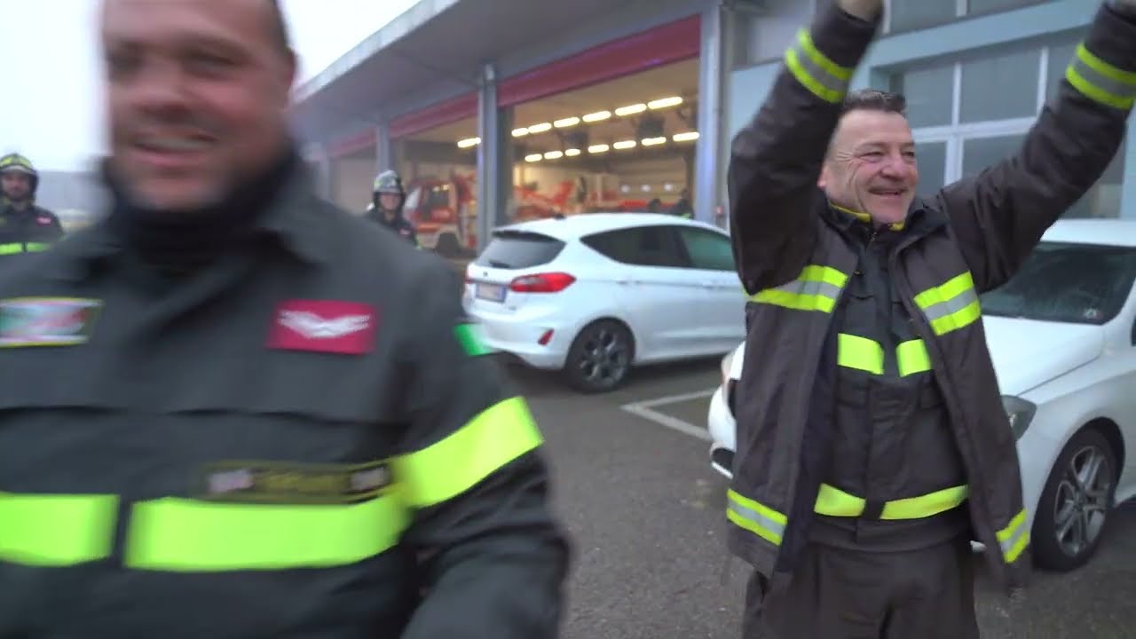 Saluto al Vigile del Fuoco C.R.E. Rossetti Andrea