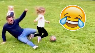 COMEDY FOOTBALL & FUNNIEST FAILS (TRY NOT TO LAUGH) screenshot 4