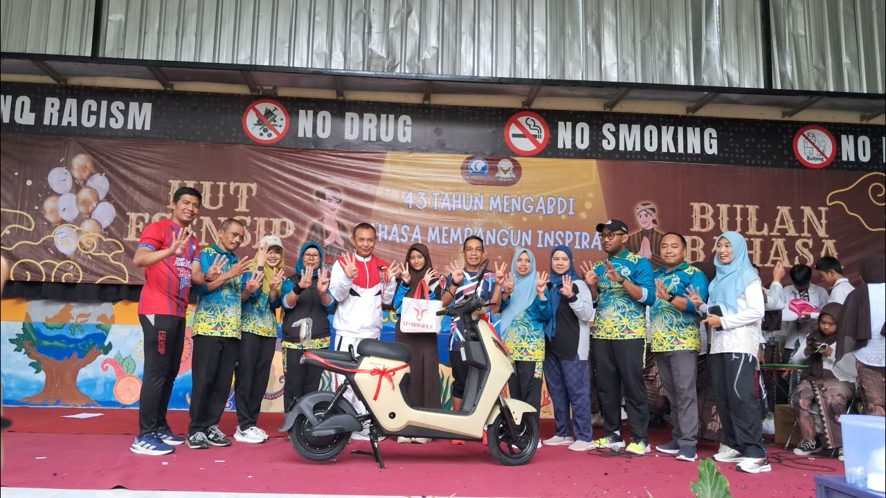 SEMARAK HUT ESENSIP KE-43 - SMP NEGERI 1 PONCOKUSUMO