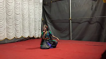 Thulasi kathir nulli eduth dance performance