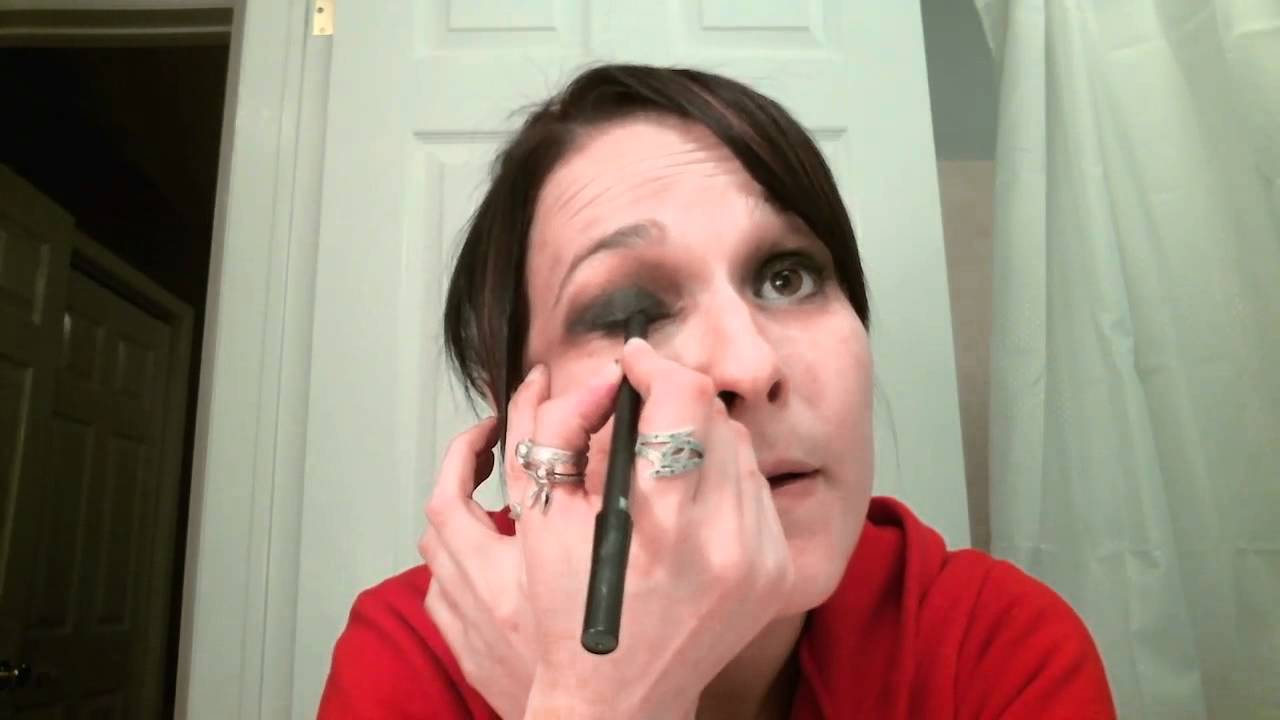 Kristen Stewart Eye Makeup Tutorial-SWATH LA Screening ...
