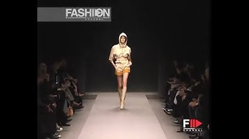 Miu Miu fall-winter 2002-2003 OFFICIAL AND ORIGINAL VIDEO
