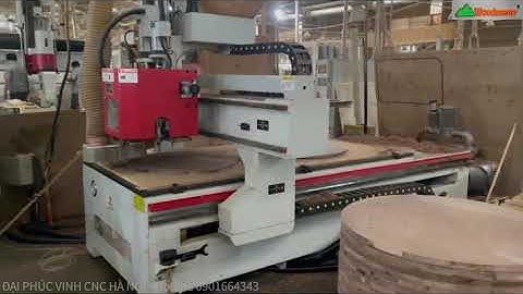 MÁY CNC TRUNG TÂM 1 ĐẦU THAY DAO CỤM CƯA XOAY ĐA HƯỚNG GIA CÔNG MẶT BÀN TÂN CỔ ĐIỂN HIỆU QUẢ