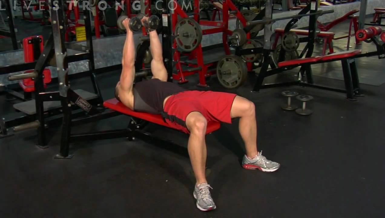 How To Do Flat Bench Dumbbell Flys Youtube