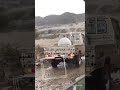 كل م ضاقت فرجها يجي مثل الغيوم فزعة اللي م يمن العطايا لا عطاا