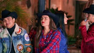 Download lagu Ulises Chaides Ft. Jose Manuel 'Que Caro Estoy Pagando'