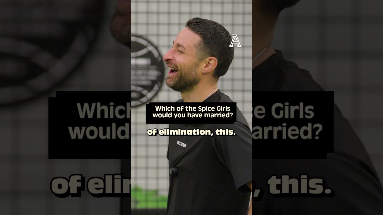 Which Spice Girl Would Gary Neville Have Married? | Truth Or Padel #manchesterunited #premierleague